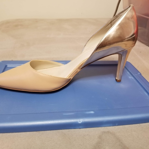 Hells - Picture 3 of 5